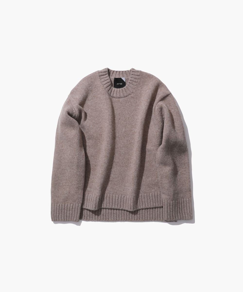 【エイトン/ATON】のCOOMA LAMBS WOOL ショートクルーネックプルオーバー インテリア・キッズ・メンズ・レディースファッション・服の通販 founy(ファニー) 　ファッション　Fashion　レディースファッション　WOMEN　トップス・カットソー　Tops/Tshirt　ニット　Knit Tops　プルオーバー　Pullover　A/W・秋冬　Aw・Autumn/Winter・Fw・Fall-Winter　ショート　Short　シンプル　Simple　セーター　Sweater　フォルム　Form　リラックス　Relax　再入荷　Restock/Back In Stock/Re Arrival　BEIGE|ID: prp329100003936678 ipo3291000000028666871