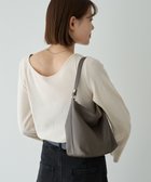 【ラシット/russet】のソフトレザーシンプルショルダーバッグ (CE-1328-WEB) Taupe|ID: prp329100003938732 ipo3291000000028462739