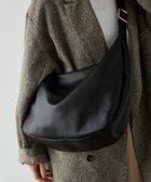 【ラシット/russet】のソフトレザーラウンドビッグショルダーバッグ(CE-1325-WEB) 【新色】Black2(シルバー金具)|ID:prp329100003938736