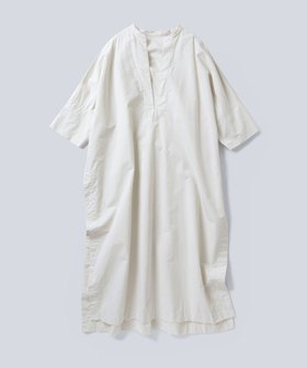 【ホワイトメイルズ/WHITE MAILS】 COTTON PAPER COMPACT POPLIN KAFTAN ドレス人気、トレンドファッション・服の通販 founy(ファニー) ファッション Fashion レディースファッション WOMEN ワンピース Dress ドレス Party Dresses コンパクト Compact 吸水 Water Absorption 抗菌 Antibacterial 軽量 Lightweight スリット Slit タイプライター Typewriter ドレス Dress 定番 Standard リラックス Relax レギンス Leggings ロング Long 冬 Winter A/W・秋冬 Aw・Autumn/Winter・Fw・Fall-Winter S/S・春夏 Ss・Spring/Summer おすすめ Recommend 夏 Summer |ID:prp329100003952385