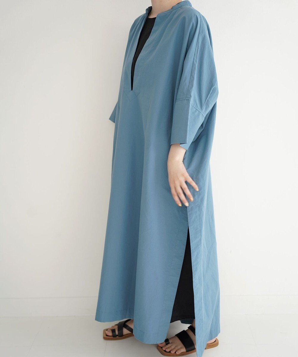 【ホワイトメイルズ/WHITE MAILS】のCOTTON PAPER COMPACT POPLIN KAFTAN ドレス インテリア・キッズ・メンズ・レディースファッション・服の通販 founy(ファニー) 　ファッション　Fashion　レディースファッション　WOMEN　ワンピース　Dress　ドレス　Party Dresses　コンパクト　Compact　吸水　Water Absorption　抗菌　Antibacterial　軽量　Lightweight　スリット　Slit　タイプライター　Typewriter　ドレス　Dress　定番　Standard　リラックス　Relax　レギンス　Leggings　ロング　Long　冬　Winter　A/W・秋冬　Aw・Autumn/Winter・Fw・Fall-Winter　S/S・春夏　Ss・Spring/Summer　おすすめ　Recommend　夏　Summer　ブルー|ID: prp329100003952385 ipo3291000000028572676