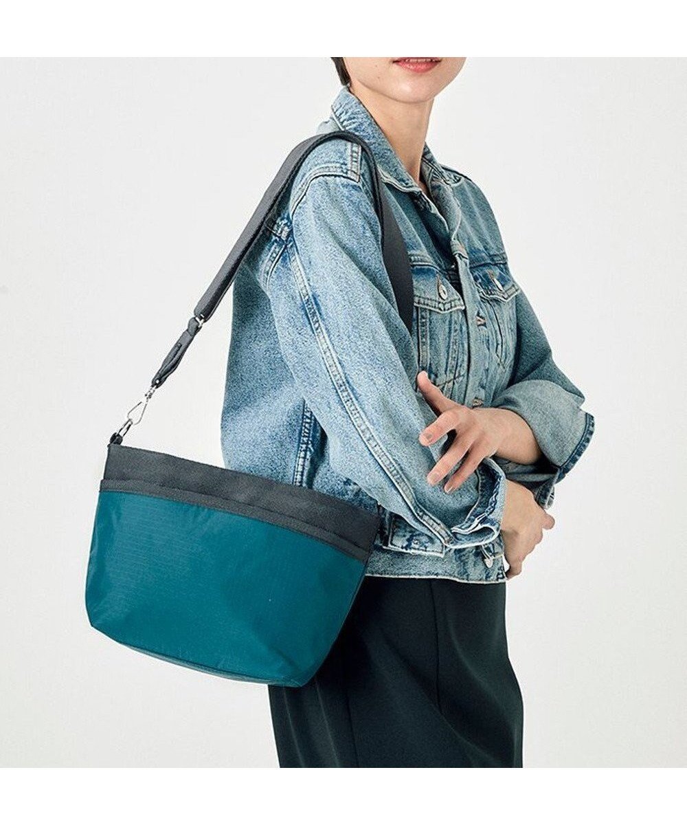 【レスポートサック/LeSportsac】のSMALL BUCKET BAG/ディープラグーン/サンダー 人気、トレンドファッション・服の通販 founy(ファニー) 　ファッション　Fashion　レディースファッション　WOMEN　アウトドア　Outdoor　軽量　Lightweight　ショルダー　Shoulder　シンプル　Simple　スポーツ　Sports　財布　Wallet　トラベル　Travel　人気　Popularity　プリント　Print　ポケット　Pocket　無地　Plain Color　おすすめ　Recommend　旅行　Travel　ギフト プレゼント　Gift Present　 other-1|ID: prp329100003972678 ipo3291000000026193388