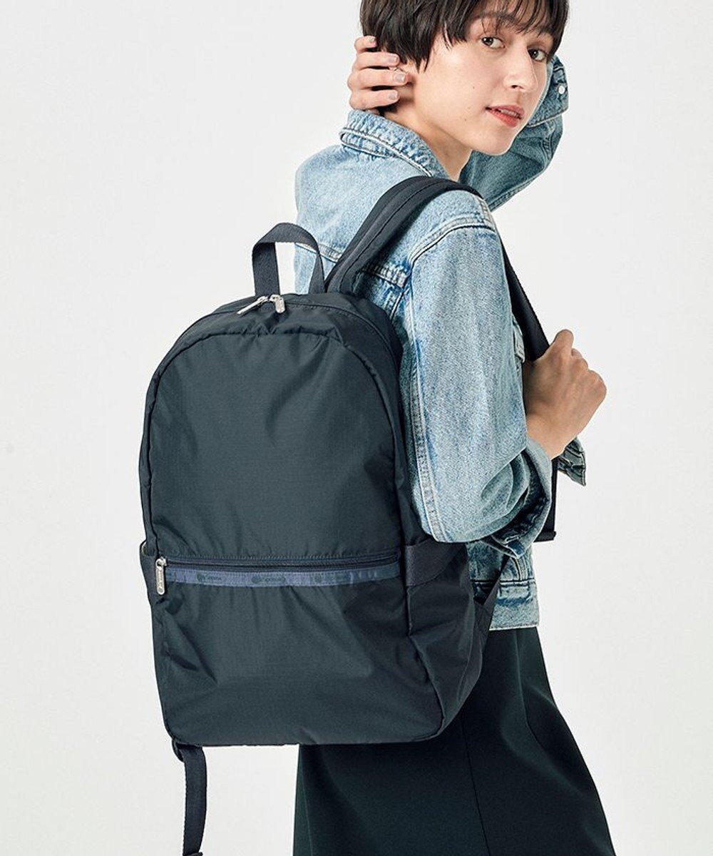 【レスポートサック/LeSportsac】のCARRIER BACKPACK/ディープシーブルー 人気、トレンドファッション・服の通販 founy(ファニー) 　ファッション　Fashion　レディースファッション　WOMEN　バッグ　Bag　シンプル　Simple　スポーツ　Sports　人気　Popularity　プリント　Print　ポケット　Pocket　メッシュ　Mesh　無地　Plain Color　リュック　Ruck Sack　ワーク　Work　おすすめ　Recommend　旅行　Travel　スーツケース キャリーケース　Suitcase　ビジネス 仕事 通勤　Business　 other-1|ID: prp329100003972709 ipo3291000000029178924