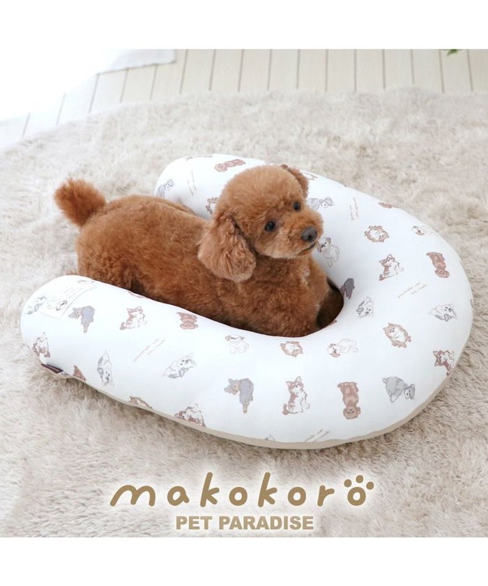 【ペットパラダイス/PET PARADISE / GOODS】のペットパラダイス makokoro あごのせクッション 《わんちゃん柄》 インテリア・キッズ・メンズ・レディースファッション・服の通販 founy(ファニー) https://founy.com/ クッション Cushion リラックス Relax 洗える Washable 犬 Dog ホーム・キャンプ・アウトドア・お取り寄せ Home,Garden,Outdoor,Camping Gear ペットグッズ Pet Supplies |ID: prp329100003973961 ipo3291000000027267337