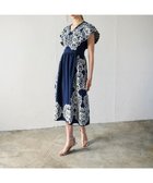 【グレース コンチネンタル/GRACE CONTINENTAL】のバイカラー刺繍コットンワンピース ネイビー|ID:prp329100003974044