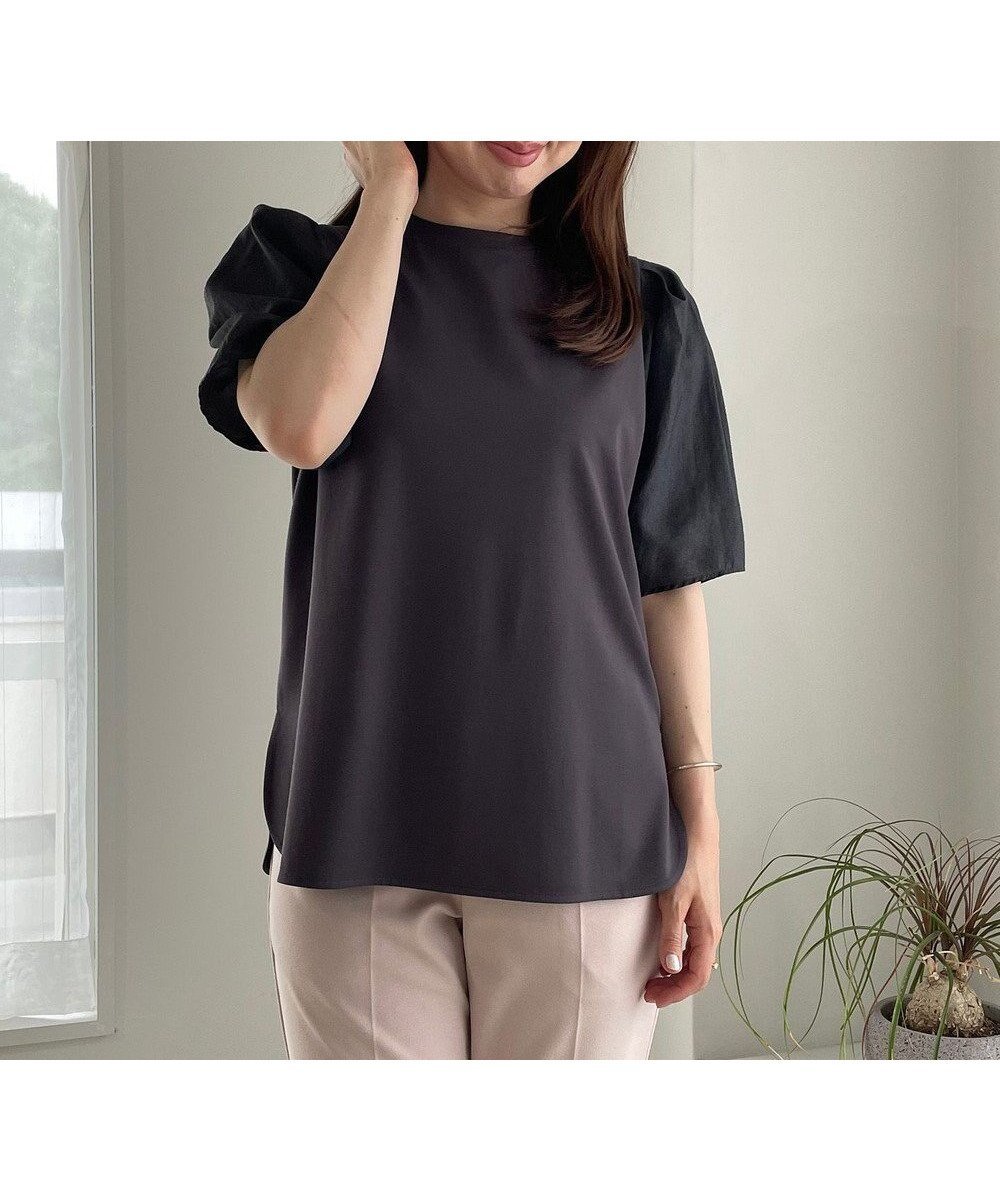 【アンフィーロ 自由区/UNFILO】の【洗える/接触冷感】BEAUTY FORM シアースリーブTシャツ インテリア・キッズ・メンズ・レディースファッション・服の通販 founy(ファニー) 　ファッション　Fashion　レディースファッション　WOMEN　トップス・カットソー　Tops/Tshirt　シャツ/ブラウス　Shirts/Blouses　ロング / Tシャツ　T-Shirts　カットソー　Cut and Sewn　春　Spring　洗える　Washable　カットソー　Cut And Sew　コンビ　Combination　軽量　Lightweight　ストレッチ　Stretch　スリーブ　Sleeve　デニム　Denim　ボトム　Bottom　S/S・春夏　Ss・Spring/Summer　おすすめ　Recommend　夏　Summer　エレガント 上品　Elegant　チャコールグレー|ID: prp329100003975279 ipo3291000000031087633