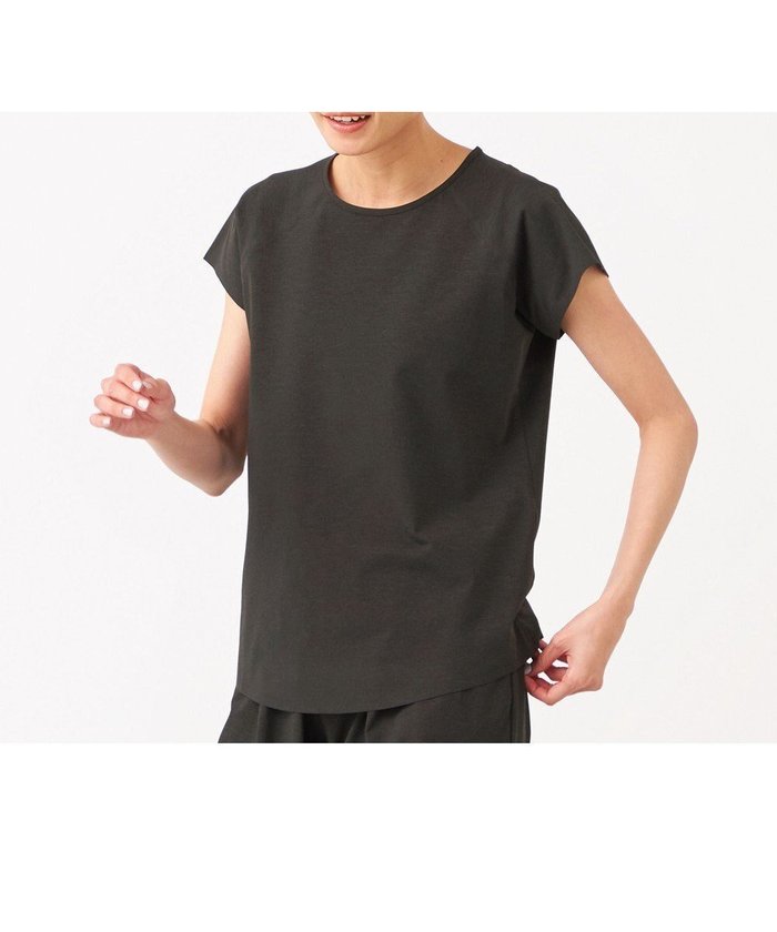 【チャコット/Chacott】のChacott BALANCE DRY UVバックアクセントTシャツ インテリア・キッズ・メンズ・レディースファッション・服の通販 founy(ファニー) https://founy.com/ ファッション Fashion レディースファッション WOMEN トップス・カットソー Tops/Tshirt シャツ/ブラウス Shirts/Blouses ロング / Tシャツ T-Shirts コンパクト Compact 吸水 Water Absorption ストレッチ Stretch パウダー Powder ボトム Bottom おすすめ Recommend |ID: prp329100003979245 ipo3291000000026246310