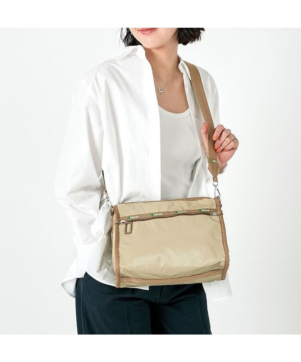 【レスポートサック/LeSportsac】のSTREET SMART/50THカーキシャイン 人気、トレンドファッション・服の通販 founy(ファニー) 　ファッション　Fashion　レディースファッション　WOMEN　アウトドア　Outdoor　クラッチ　Clutch　コレクション　Collection　軽量　Lightweight　スポーツ　Sports　財布　Wallet　チェック　Check　台形　Trapezoid　フォルム　Form　プリント　Print　ポケット　Pocket　ポシェット　Pochette　マグネット　Magnet　無地　Plain Color　ラップ　Wrap　おすすめ　Recommend　旅行　Travel　エレガント 上品　Elegant　 other-1|ID: prp329100003990485 ipo3291000000026357554