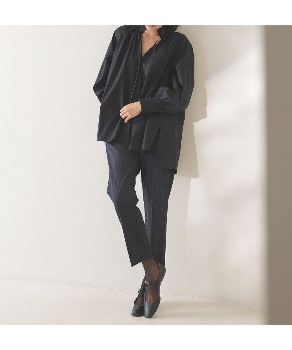 【アンフィーロ 自由区/UNFILO】のマイビューティ テーパードパンツ インテリア・キッズ・メンズ・レディースファッション・服の通販 founy(ファニー) 　ファッション　Fashion　レディースファッション　Fashion for Women　パンツ　Pants & Trousers　春　Spring　軽量　Lightweight, Ultra Light　ストレッチ　Stretch, Stretchy Fabric　センター　Center, Center Line　フラット　Flat, Flat Shoes　フロント　Front, Front Design　S/S・春夏　SS, Spring/Summer, Warm Season　夏　Summer　旅行　Travel　ビジネス 仕事 通勤　Business / Work / Commuting　ネイビーストライプ|ID: prp329100004006985 ipo3291000000035772826