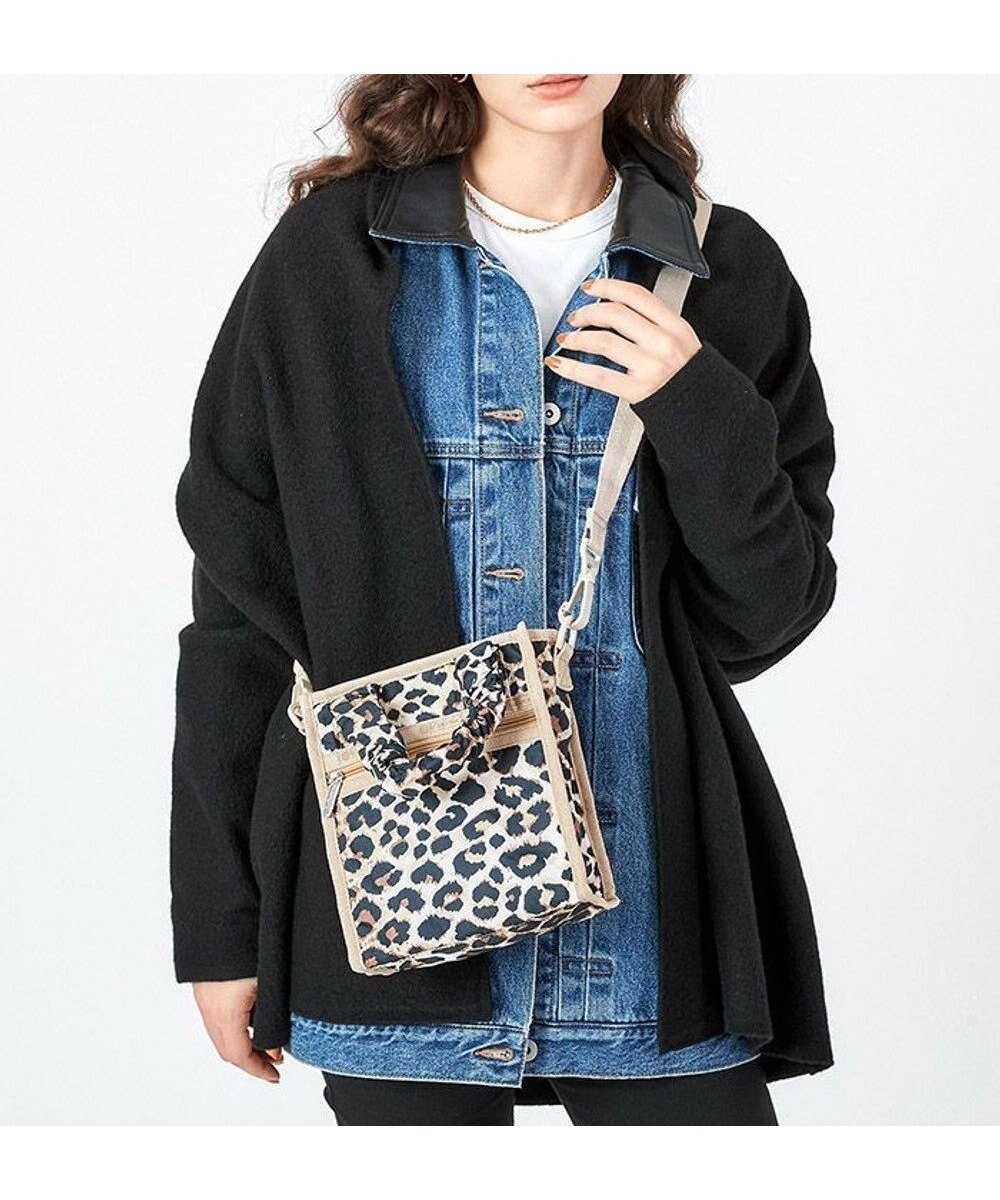 【レスポートサック/LeSportsac】のGH MINI N/S TOTE/フラクセンレオパード 人気、トレンドファッション・服の通販 founy(ファニー) 　ファッション　Fashion　レディースファッション　WOMEN　バッグ　Bag　アウトドア　Outdoor　イエロー　Yellow　ギャザー　Gather　スマート　Smart　財布　Wallet　ポケット　Pocket　ポーチ　Pouch　レオパード　Leopard　おすすめ　Recommend　旅行　Travel　 other-1|ID: prp329100004022678 ipo3291000000029427478