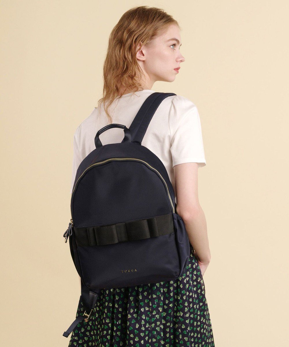 【トッカ/TOCCA】の【A4サイズ対応・撥水】RIBBON BRICK BACKPACK バックパック インテリア・キッズ・メンズ・レディースファッション・服の通販 founy(ファニー) 　ファッション　Fashion　レディースファッション　WOMEN　バッグ　Bag　ジップ　Zip　財布　Wallet　雑誌　Magazine　フロント　Front　ポケット　Pocket　メタル　Metal　モチーフ　Motif　リボン　Ribbon　リュック　Ruck Sack　旅行　Travel　エレガント 上品　Elegant　ビジネス 仕事 通勤　Business　ネイビー系|ID: prp329100004030102 ipo3291000000027229665