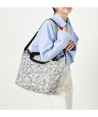 【レスポートサック/LeSportsac】のDELUXE EASY CARRY TOTE/スケッチフローラルアイボリー 人気、トレンドファッション・服の通販 founy(ファニー) ファッション Fashion レディースファッション WOMEN バッグ Bag フラワー Flower プリント Print ポケット Pocket エレガント 上品 Elegant ビジネス 仕事 通勤 Business thumbnail スケッチフローラルアイボリー|ID: prp329100004033531 ipo3291000000026814558