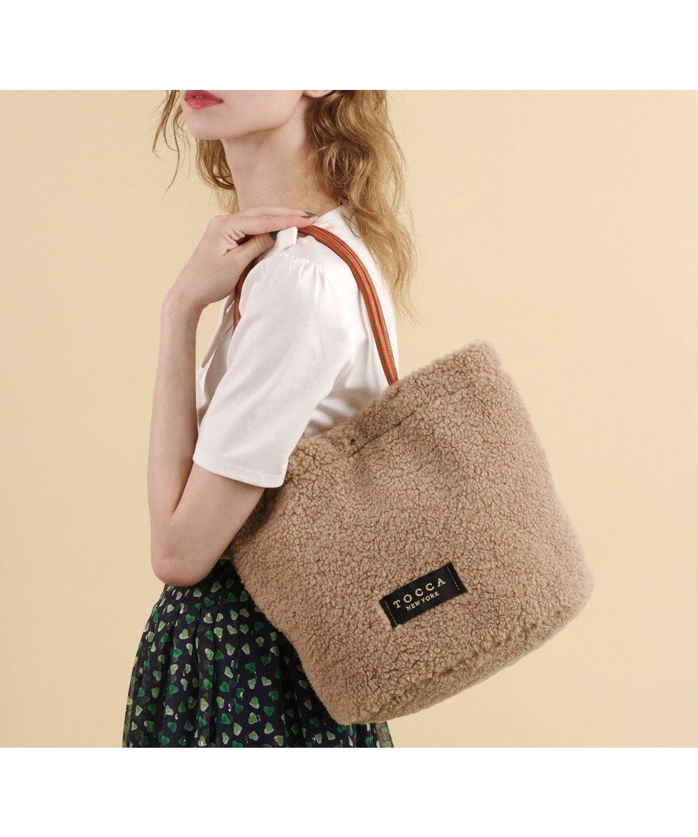 【トッカ/TOCCA】の【WEB&一部店舗限定】CANE TOTE トートバッグ 人気、トレンドファッション・服の通販 founy(ファニー) 　ファッション　Fashion　レディースファッション　WOMEN　バッグ　Bag　シューズ　Shoes　ジップ　Zip　スポーツ　Sports　財布　Wallet　トレンド　Trend　ポケット　Pocket　おすすめ　Recommend　旅行　Travel　エレガント 上品　Elegant　 other-1|ID: prp329100004047501 ipo3291000000027229404