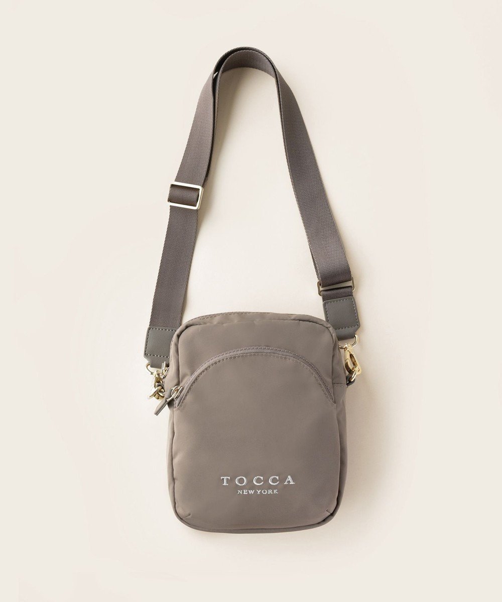 【トッカ/TOCCA】の【WEB&一部店舗限定】【撥水・環境に優しい素材】COLLINA NYLON POCHETTE ポシェット インテリア・キッズ・メンズ・レディースファッション・服の通販 founy(ファニー) 　ファッション　Fashion　レディースファッション　Ladies' Fashion Online　クラウン　Crown　コンパクト　Compact　軽量　Lightweight　シューズ　Shoes　スポーツ　Sports　スマホ　Smartphone　スマート　Smart　手帳　Pocket Book　ハンカチ　Handkerchief　フロント　Front　ポケット　Pocket　ポシェット　Pochette　リュクス　Luxe　旅行　Travel　ベージュ系|ID: prp329100004047508 ipo3291000000032600396