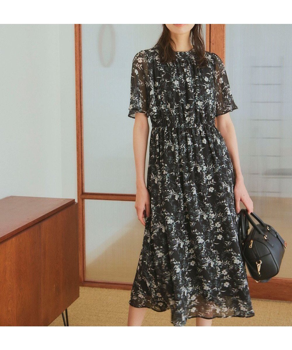 【エニィ スィス/any SiS】の【洗える】フラワープリント ワンピース 人気、トレンドファッション・服の通販 founy(ファニー) 　ファッション　Fashion　レディースファッション　WOMEN　ワンピース　Dress　S/S・春夏　Ss・Spring/Summer　シアー　Sheer　シフォン　Chiffon　スリーブ　Sleeve　フェミニン　Feminine　フラワー　Flower　フレア　Flare　プリント　Print　夏　Summer　春　Spring　楽ちん　Easy　洗える　Washable　 other-1|ID: prp329100004048798 ipo3291000000027565061