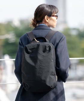 【ニジュウ カノウ/NIZYU KANO】のFUKUI SIWAナイロンリュック Mサイズ 人気、トレンドファッション・服の通販 founy(ファニー) ファッション Fashion レディースファッション Fashion for Women バッグ Bags コラボ Collaboration, Collab シンプル Simple, Minimal スマート Smart, Elegant 定番 Standard, Basic Item ポケット Pocket, Pocket Detail メッシュ Mesh, Net Fabric リュック Backpack, Rucksack 旅行 Travel ビジネス 仕事 通勤 Business / Work / Commuting |ID:prp329100004052738