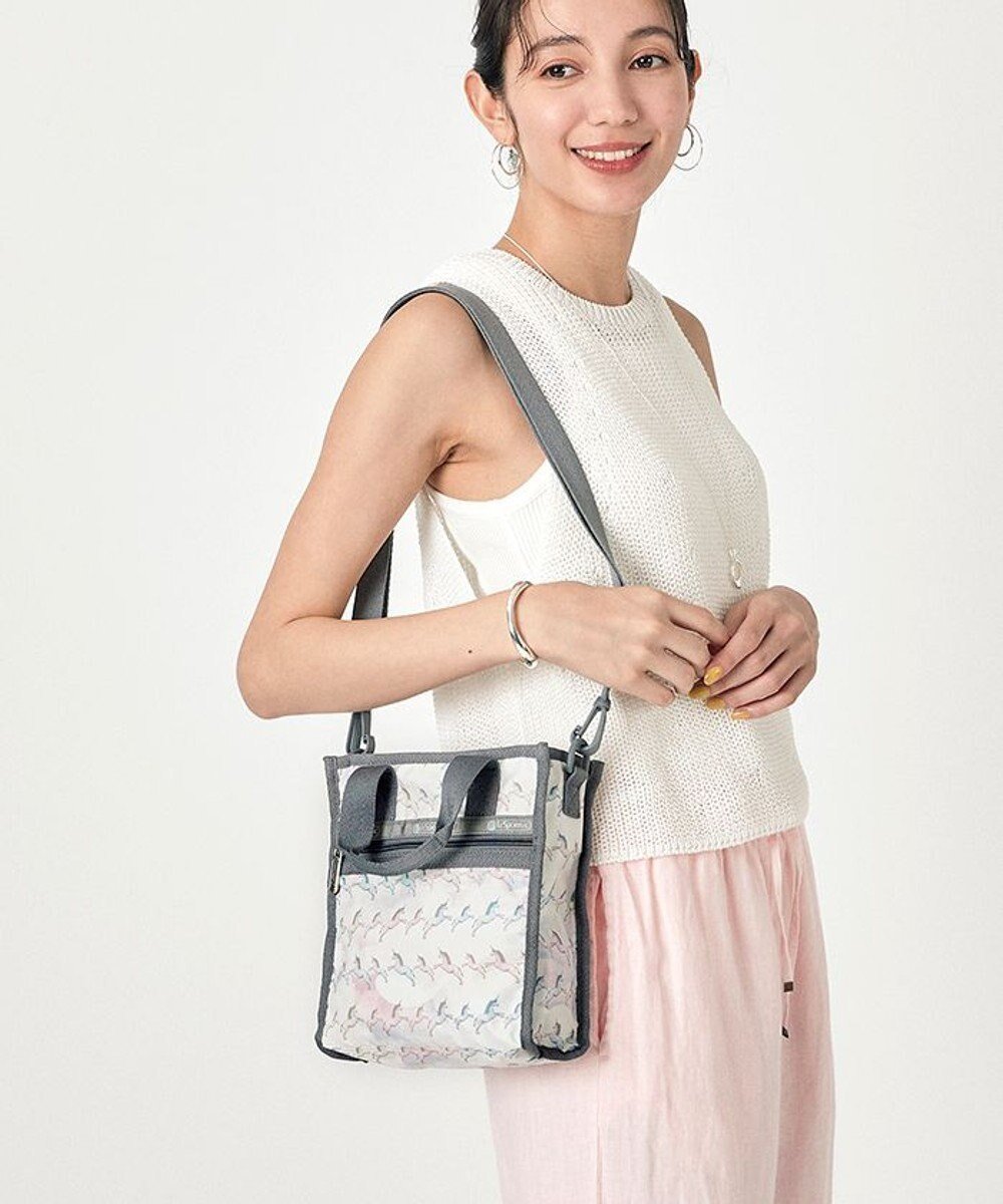 【レスポートサック/LeSportsac】のMINI N/S TOTE/パステルユニコーン 人気、トレンドファッション・服の通販 founy(ファニー) 　ファッション　Fashion　レディースファッション　WOMEN　バッグ　Bag　おすすめ　Recommend　アウトドア　Outdoor　スクエア　Square　スマート　Smart　プリント　Print　ポケット　Pocket　ポーチ　Pouch　旅行　Travel　財布　Wallet　 other-1|ID: prp329100004052859 ipo3291000000027248873