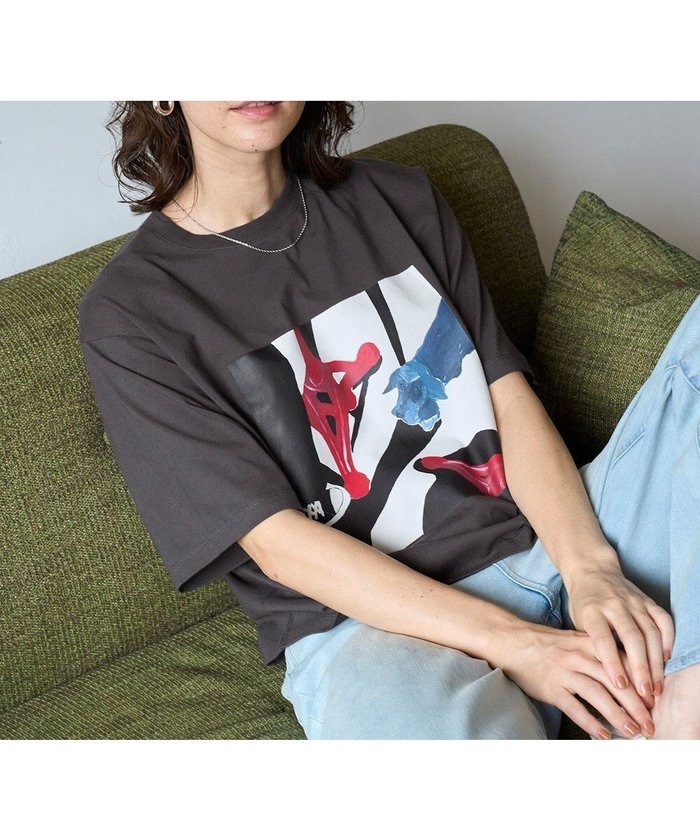 【アンフィーロ 自由区/UNFILO】の【Lee Izumida×UNFILO】プリント Tシャツ インテリア・キッズ・メンズ・レディースファッション・服の通販 founy(ファニー) https://founy.com/ ファッション Fashion レディースファッション WOMEN トップス・カットソー Tops/Tshirt シャツ/ブラウス Shirts/Blouses ロング / Tシャツ T-Shirts カットソー Cut and Sewn アクリル Acrylic 春 Spring カットソー Cut And Sew プリント Print モチーフ Motif S/S・春夏 Ss・Spring/Summer 夏 Summer |ID: prp329100004053032 ipo3291000000031962275