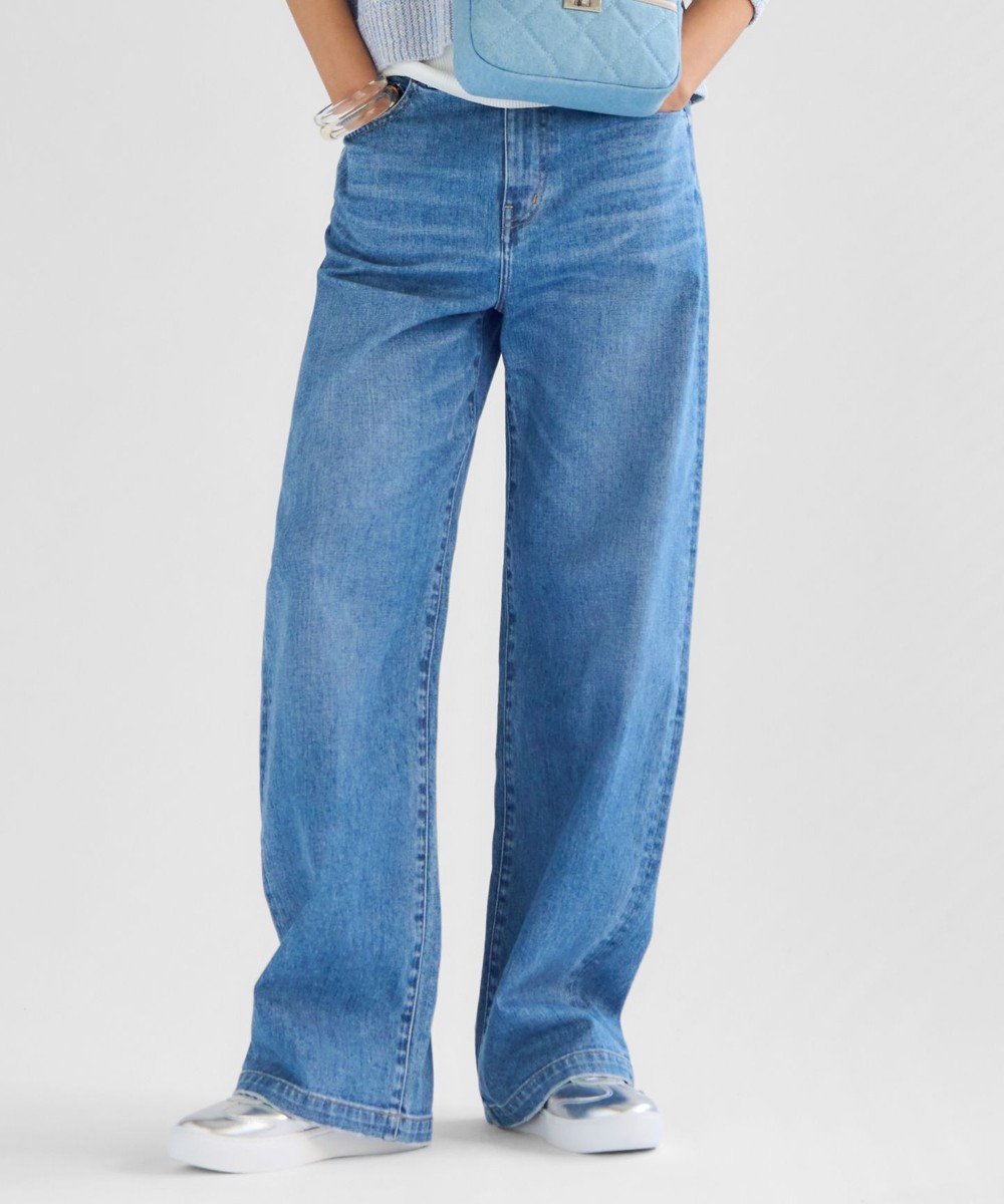 【23区/NIJYUSANKU】の【Oggi3月号掲載/新色追加/洗える】23区DENIM ストレッチ ワイドパンツ インテリア・キッズ・メンズ・レディースファッション・服の通販 founy(ファニー) 　雑誌掲載アイテム　Magazine Picks & Fashion Features　ファッション雑誌　Fashion Magazines　オッジ　Oggi　ファッション　Fashion　レディースファッション　Fashion for Women　パンツ　Pants & Trousers　デニムパンツ・ジーンズ・美脚デニム　Denim Jeans & Pants　洗える　Machine Washable　3月号　March Issue　シルケット　Silket, Silky Cotton　ジーンズ　Jeans, Denim Pants　ストレッチ　Stretch, Stretchy Fabric　ストレート　Straight, Straight Cut　雑誌　Magazine, Fashion Magazine　デニム　Denim, Jeans Material　トレンド　Trend, Trending Now　定番　Standard, Basic Item　プリント　Print, Printed Pattern　ポケット　Pocket, Pocket Detail　ワイド　Wide, Wide Fit　A/W・秋冬　Autumn/Winter　S/S・春夏　SS, Spring/Summer, Warm Season　夏　Summer　2024年　2024　2024-2025秋冬・A/W　Autumn/Winter 2024–25 AW24–25　スカイブルー系|ID: prp329100004060697 ipo3291000000030148868