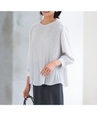 【23区/NIJYUSANKU】の【洗える】ライトバックサテンアムンゼン プリーツ ブラウス 人気、トレンドファッション・服の通販 founy(ファニー) ファッション Fashion レディースファッション Fashion for Women トップス・カットソー Cut & Sew Tops シャツ・ブラウス・オフィスカジュアル Elegant Blouses & Button-Ups 2024年 2024 2024-2025秋冬・A/W Autumn/Winter 2024–25 AW24–25 インナー Innerwear サテン Satin, Glossy Fabric ジャケット Jacket, Outerwear プリーツ Pleats, Pleated ボトム Bottoms, Lower Wear エレガント 上品 Elegant 洗える Machine Washable A/W・秋冬 Autumn/Winter thumbnail ライトグレー系|ID: prp329100004060734 ipo3291000000033684091