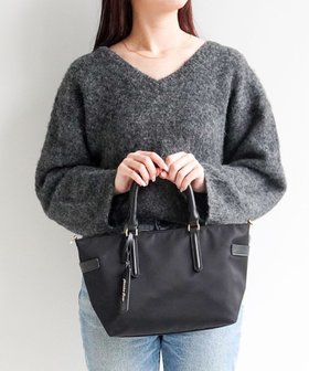 【エースバッグズアンドラゲッジ/ACE BAGS & LUGGAGE】のJewelna Rose グレタ ナイロントートバッグ 小 16180 ジュエルナローズ 人気、トレンドファッション・服の通販 founy(ファニー) ファッション Fashion レディースファッション WOMEN バッグ Bag コンパクト Compact 軽量 Lightweight ショルダー Shoulder トラベル Travel ハンドバッグ Handbag ポケット Pocket リュック Ruck Sack ワーク Work NEW・新作・新着・新入荷 New Arrivals おすすめ Recommend エレガント 上品 Elegant ビジネス 仕事 通勤 Business |ID:prp329100004068762