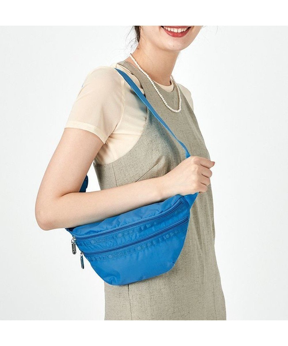 【レスポートサック/LeSportsac】のEVERYDAY BELTBAG/ヴィヴィッドブルー 人気、トレンドファッション・服の通販 founy(ファニー) 　ファッション　Fashion　レディースファッション　WOMEN　ポーチ　Pouches　アウトドア　Outdoor　軽量　Lightweight　シンプル　Simple　スポーツ　Sports　スマート　Smart　財布　Wallet　トラベル　Travel　プリント　Print　ポケット　Pocket　ポーチ　Pouch　無地　Plain Color　おすすめ　Recommend　旅行　Travel　 other-1|ID: prp329100004077860 ipo3291000000027544045