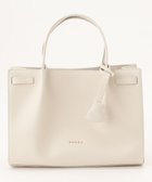 【トッカ/TOCCA】のPONTIS LEATHER BAG バッグ 人気、トレンドファッション・服の通販 founy(ファニー) ファッション Fashion レディースファッション WOMEN バッグ Bag 2024年 2024 2024-2025秋冬・A/W Aw/Autumn/Winter/Fw/Fall/2024-2025 A/W・秋冬 Aw・Autumn/Winter・Fw・Fall-Winter 冬 Winter おすすめ Recommend セレモニー Ceremony テクスチャー Texture トレンド Trend フォルム Form ポケット Pocket エレガント 上品 Elegant 財布 Wallet ビジネス 仕事 通勤 Business thumbnail アイボリー系|ID: prp329100004093733 ipo3291000000027746402