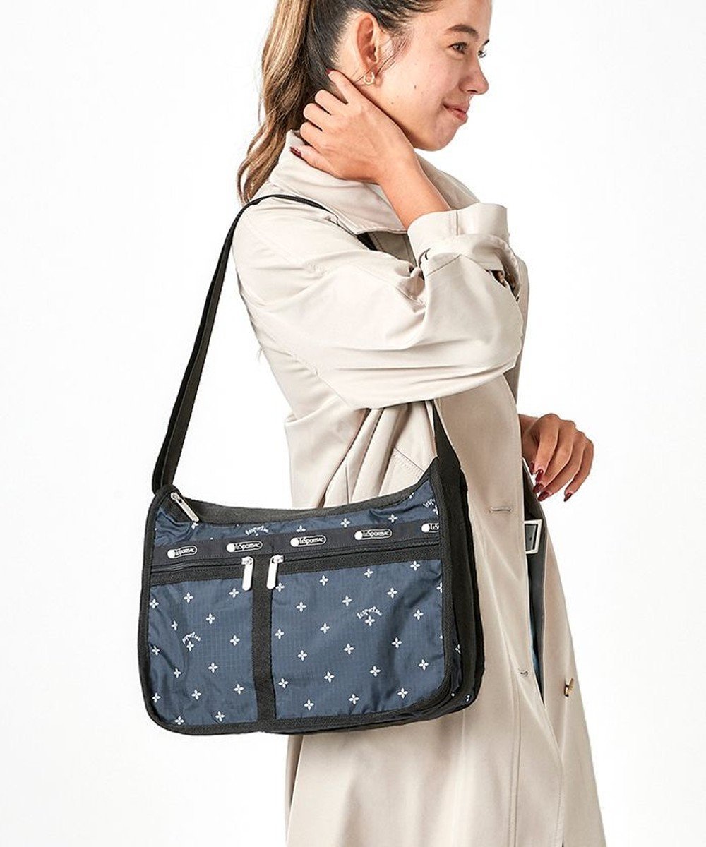 【レスポートサック/LeSportsac】のDELUXE EVERYDAY BAG/ディツィーダイヤモンド 人気、トレンドファッション・服の通販 founy(ファニー) 　ファッション　Fashion　レディースファッション　WOMEN　ポケット　Pocket　ポーチ　Pouch　モチーフ　Motif　モノトーン　Monotone　エレガント 上品　Elegant　人気　Popularity　傘　Umbrella　手帳　Pocket Book　 other-1|ID: prp329100004094052 ipo3291000000027747796