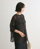 【グリーンパークス/Green Parks】の2WAY リーフジャガードシアーシャツ 人気、トレンドファッション・服の通販 founy(ファニー) ファッション Fashion レディースファッション WOMEN トップス・カットソー Tops/Tshirt シャツ/ブラウス Shirts/Blouses A/W・秋冬 Aw・Autumn/Winter・Fw・Fall-Winter おすすめ Recommend シフォン Chiffon ショルダー Shoulder ドロップ Drop ボトム Bottom ポケット Pocket リーフ Leaf 羽織 Haori thumbnail Black|ID: prp329100004094118 ipo3291000000028254219