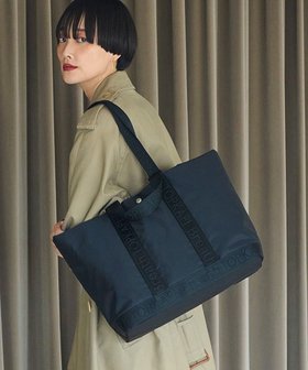 【トプカピ/TOPKAPI】のFreely フリーリー ナイロン ロゴテープ ダブルハンドル 2way トートバッグ 人気、トレンドファッション・服の通販 founy(ファニー) ファッション Fashion レディースファッション WOMEN バッグ Bag クール Cool ダブル Double ポケット Pocket エレガント 上品 Elegant |ID:prp329100004096992