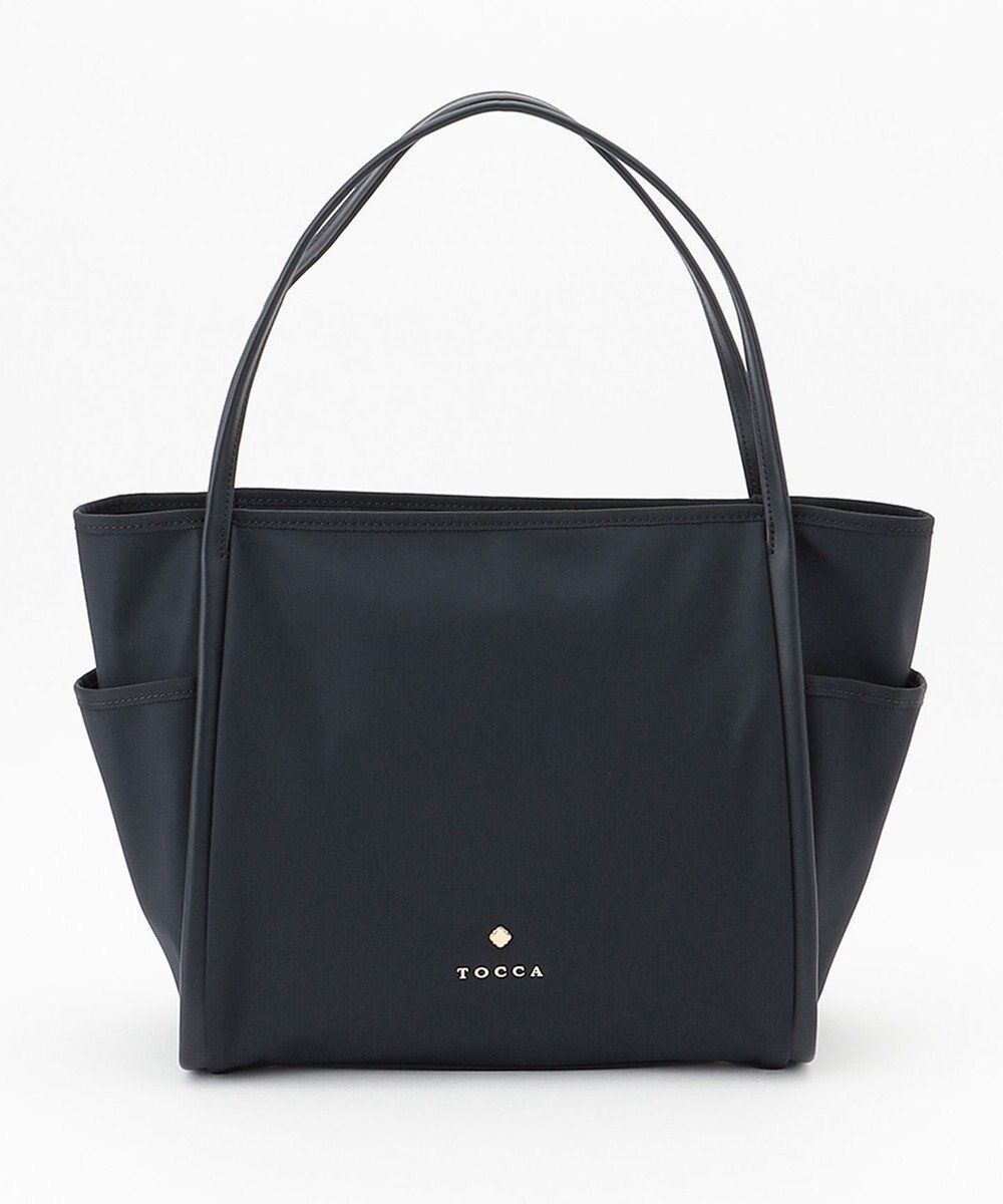 【トッカ/TOCCA】のTRIM LEATHER NYLONTOTE トートバッグ インテリア・キッズ・メンズ・レディースファッション・服の通販 founy(ファニー) 　ファッション　Fashion　レディースファッション　WOMEN　バッグ　Bag　軽量　Lightweight　シンプル　Simple　財布　Wallet　フラット　Flat　ポケット　Pocket　冬　Winter　A/W・秋冬　Aw・Autumn/Winter・Fw・Fall-Winter　2022年　2022　再入荷　Restock/Back In Stock/Re Arrival　2022-2023秋冬・A/W　Aw/Autumn/Winter//Fw/Fall-Winter/2022-2023　ビジネス 仕事 通勤　Business　ネイビー系|ID: prp329100004101574 ipo3291000000027853936