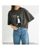 【グリーンパークス/Green Parks】のMICHAEL JACKSON PHOTO TEE 人気、トレンドファッション・服の通販 founy(ファニー) ファッション Fashion レディースファッション WOMEN トップス・カットソー Tops/Tshirt シャツ/ブラウス Shirts/Blouses ロング / Tシャツ T-Shirts カットソー Cut and Sewn A/W・秋冬 Aw・Autumn/Winter・Fw・Fall-Winter カットソー Cut And Sew ビンテージ Vintage プリント Print ボトム Bottom ポケット Pocket モノトーン Monotone ロング Long thumbnail Charcoal Gray|ID: prp329100004107218 ipo3291000000027932120