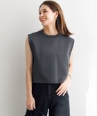 【アンフィーロ 自由区/UNFILO】のフォルムニット クロップドベスト チャコール|ID: prp329100004110843 ipo3291000000033350971