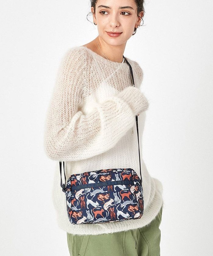 【レスポートサック/LeSportsac】のDANIELLA CROSSBODY/キュリアスキャッツ インテリア・キッズ・メンズ・レディースファッション・服の通販 founy(ファニー) https://founy.com/ ファッション Fashion レディースファッション WOMEN おすすめ Recommend アウトドア Outdoor コンパクト Compact ポケット Pocket 旅行 Travel 猫 Cat 財布 Wallet |ID: prp329100004113143 ipo3291000000028463167