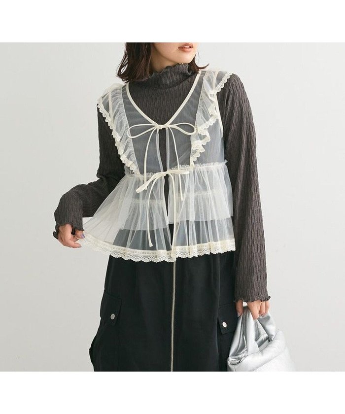 【グリーンパークス/Green Parks】の・ELENCARE DUE チュールラッフルベスト インテリア・キッズ・メンズ・レディースファッション・服の通販 founy(ファニー) https://founy.com/ ファッション Fashion レディースファッション WOMEN アウター Coat Outerwear トップス・カットソー Tops/Tshirt ベスト/ジレ Gilets/Vests おすすめ Recommend エアリー Airy スカラップ Scalloped チュール Tulle フェミニン Feminine フリル Frills ヘムライン Hemline ベスト Vest ポケット Pocket リボン Ribbon レース Race A/W・秋冬 Aw・Autumn/Winter・Fw・Fall-Winter |ID: prp329100004129190 ipo3291000000031930710