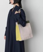 【トリコテ/Tricote】のバイカラーペーパーバッグ 人気、トレンドファッション・服の通販 founy(ファニー) ファッション Fashion レディースファッション WOMEN バッグ Bag おすすめ Recommend イエロー Yellow タオル Towel thumbnail 82BEIGE|ID: prp329100004131611 ipo3291000000028254020