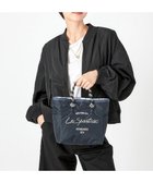 【レスポートサック/LeSportsac】のMEDIUM 2 WAY TOTE/2ウェイディープシースクリプト 人気、トレンドファッション・服の通販 founy(ファニー) ファッション Fashion レディースファッション WOMEN バッグ Bag クール Cool 軽量 Lightweight シンプル Simple ストライプ Stripe スマホ Smartphone トラベル Travel プリント Print ボックス Box ポケット Pocket 無地 Plain Color リバーシブル Reversible おすすめ Recommend 旅行 Travel ビジネス 仕事 通勤 Business thumbnail 2ウェイディープシースクリプト|ID: prp329100004135785 ipo3291000000028306184