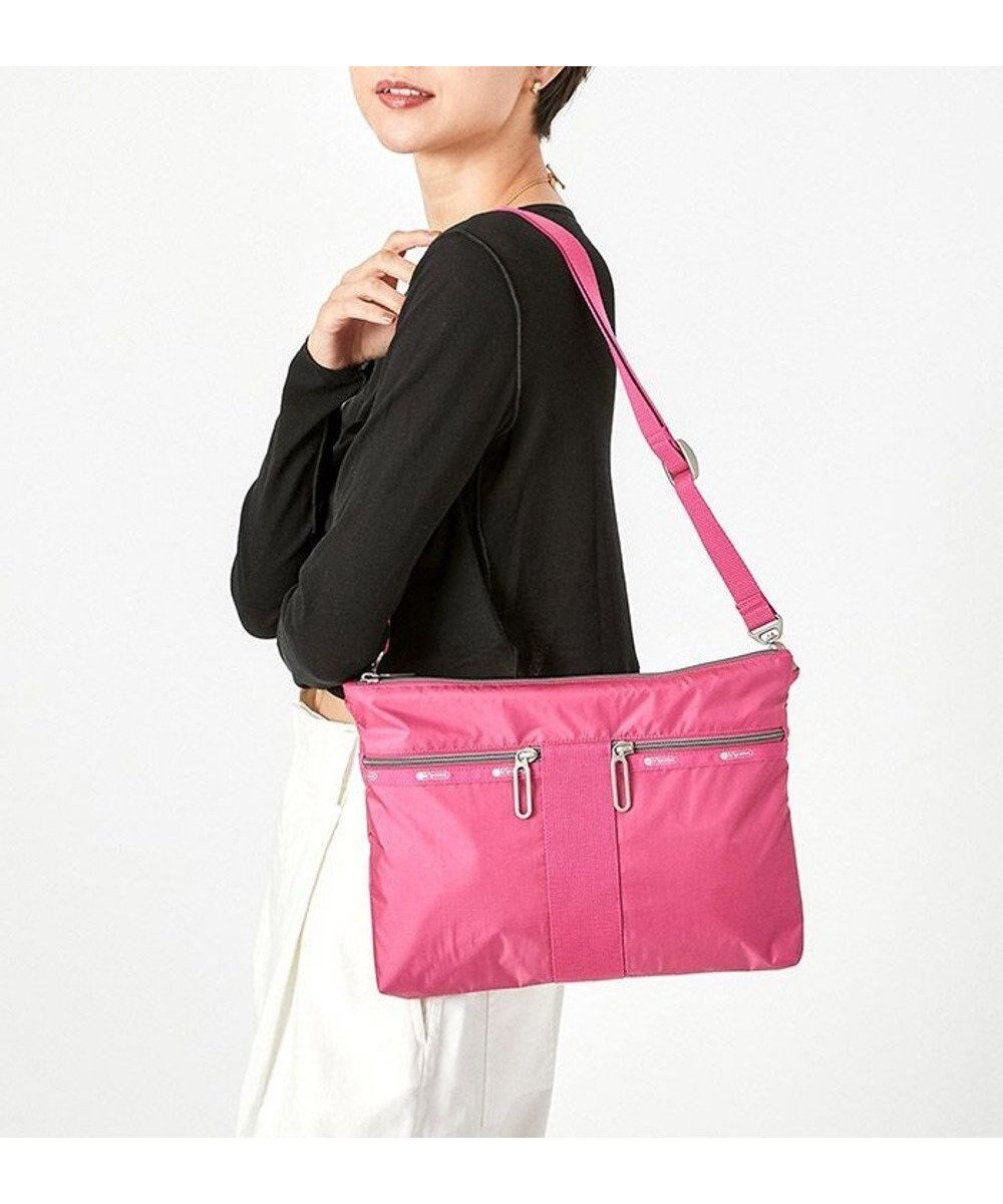 【レスポートサック/LeSportsac】のPOUCH CROSSBODY/ブライトピンクC 人気、トレンドファッション・服の通販 founy(ファニー) 　ファッション　Fashion　レディースファッション　WOMEN　コンパクト　Compact　軽量　Lightweight　ショルダー　Shoulder　シンプル　Simple　スリム　Slim　財布　Wallet　定番　Standard　人気　Popularity　ブライト　Bright　プリント　Print　ポケット　Pocket　ポーチ　Pouch　無地　Plain Color　おすすめ　Recommend　エレガント 上品　Elegant　 other-1|ID: prp329100004135989 ipo3291000000028307097