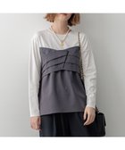 【23区/NIJYUSANKU】の【洗える】ウールライクビスチェコンビ デザイン カットソー 人気、トレンドファッション・服の通販 founy(ファニー) ファッション Fashion レディースファッション Fashion for Women トップス・カットソー Cut & Sew Tops シャツ・ブラウス・オフィスカジュアル Elegant Blouses & Button-Ups ロングTシャツ・Tシャツ Longline T-Shirts & Tees カットソー・ベーシックTシャツ Cut-and-Sewn Tops / Stretch Tees & Basics ビスチェ Bustiers & Corset Tops / Layered Bustier Style イレギュラー Irregular Design エレガント 上品 Elegant 洗える Machine Washable 秋 Autumn カットソー Cut and Sewn Top コンパクト Compact, Small Size ジャケット Jacket, Outerwear ストレッチ Stretch, Stretchy Fabric ツイル Twist, Twisted Detail トレンド Trend, Trending Now ビスチェ Bustier, Corset Top フェミニン Feminine, Girly ボトム Bottoms, Lower Wear ヨーク Yoke, Yoke Design A/W・秋冬 Autumn/Winter 冬 Winter / This Winter 2024年 2024 2024-2025秋冬・A/W Autumn/Winter 2024–25 AW24–25 thumbnail グレー系|ID: prp329100004136044 ipo3291000000033630583