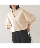 【アンフィーロ 自由区/UNFILO】のBEAUTY FORM JERSEY キーネックプルオーバー クリーム|ID: prp329100004141607 ipo3291000000032409202