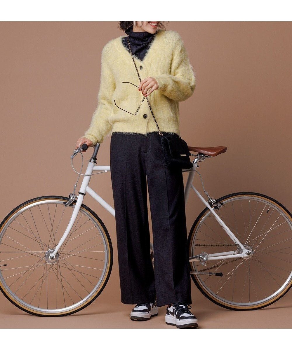 【アンフィーロ 自由区/UNFILO】のbeauty warm ワイドパンツ インテリア・キッズ・メンズ・レディースファッション・服の通販 founy(ファニー) 　ファッション　Fashion　レディースファッション　Fashion for Women　パンツ　Pants & Trousers　ストレッチ　Stretch, Stretchy Fabric　ストレート　Straight, Straight Cut　スマート　Smart, Elegant　センター　Center, Center Line　ポケット　Pocket, Pocket Detail　ワイド　Wide, Wide Fit　冬　Winter / This Winter　A/W・秋冬　Autumn/Winter　おすすめ　Recommended / Our Picks　ブラック|ID: prp329100004152058 ipo3291000000035569259