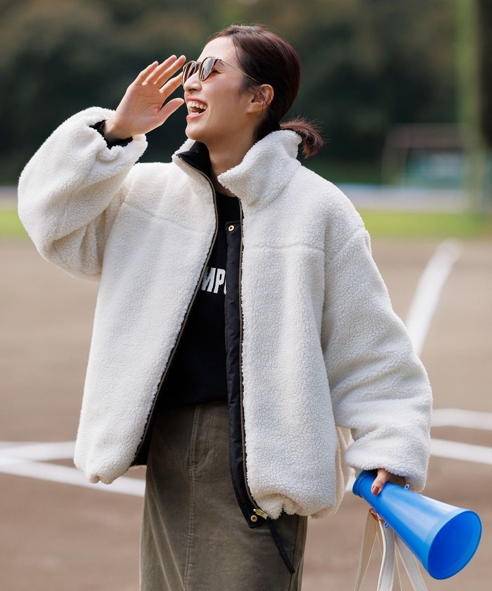 【アンフィーロ 自由区/UNFILO】の【TAION×UNFILO】リバーシブルボアダウン インテリア・キッズ・メンズ・レディースファッション・服の通販 founy(ファニー) 　ファッション　Fashion　レディースファッション　WOMEN　アウター　Coat Outerwear　コート　Coats　ジャケット　Jackets　インナー　Inner　ウォッシャブル　Washable　キルティング　Quilting　コラボ　Collaboration　軽量　Lightweight　ショート　Short　ジャケット　Jacket　スタンド　Stand　雑誌　Magazine　タフタ　Taffeta　タンブラー　Tumbler　ダウン　Down　ブルゾン　Blouson　ボトム　Bottom　防寒　Cold Protection　リバーシブル　Reversible　A/W・秋冬　Aw・Autumn/Winter・Fw・Fall-Winter　おすすめ　Recommend　アイボリー|ID: prp329100004153480 ipo3291000000030886777