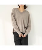 【アンフィーロ 自由区/UNFILO】の【洗える】ハイゲージウール Vネック 人気、トレンドファッション・服の通販 founy(ファニー) ファッション Fashion レディースファッション WOMEN トップス・カットソー Tops/Tshirt ニット Knit Tops Vネック V-Neck アクリル Acrylic インナー Inner ウォッシャブル Washable セーター Sweater バランス Balance フロント Front ボトム Bottom ロング Long 洗える Washable A/W・秋冬 Aw・Autumn/Winter・Fw・Fall-Winter thumbnail ベージュ|ID: prp329100004153490 ipo3291000000031898922