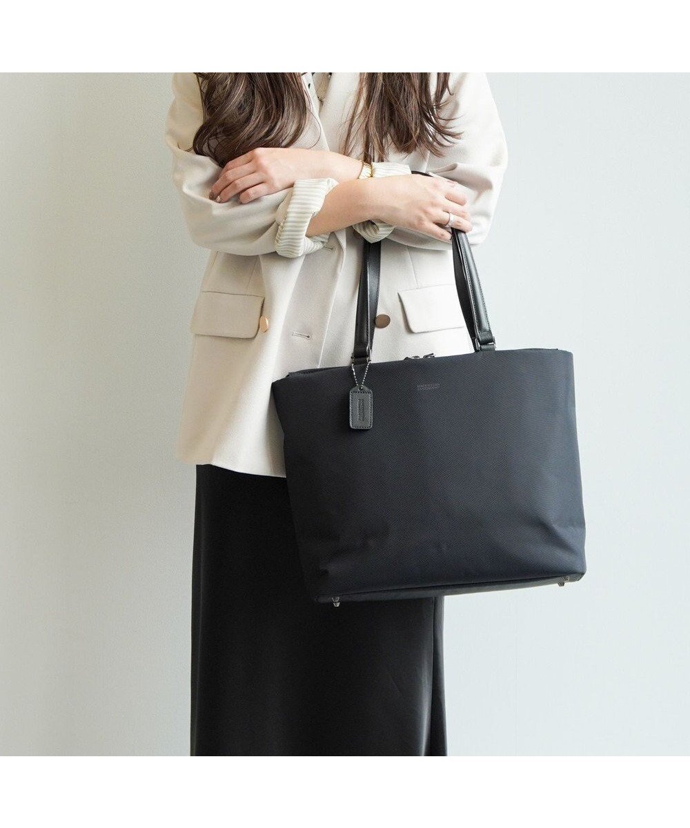 【エースバッグズアンドラゲッジ/ACE BAGS & LUGGAGE】のMACKINTOSH PHILOSOPHY ミア トートバッグ A4サイズ 11205 マッキントッシュフィロソフィー 人気、トレンドファッション・服の通販 founy(ファニー) 　ファッション　Fashion　レディースファッション　WOMEN　バッグ　Bag　コンパクト　Compact　傘　Umbrella　シンプル　Simple　スマート　Smart　セットアップ　Set Up　ポケット　Pocket　再入荷　Restock/Back In Stock/Re Arrival　スーツケース キャリーケース　Suitcase　ビジネス 仕事 通勤　Business　 other-1|ID: prp329100004157752 ipo3291000000028871915