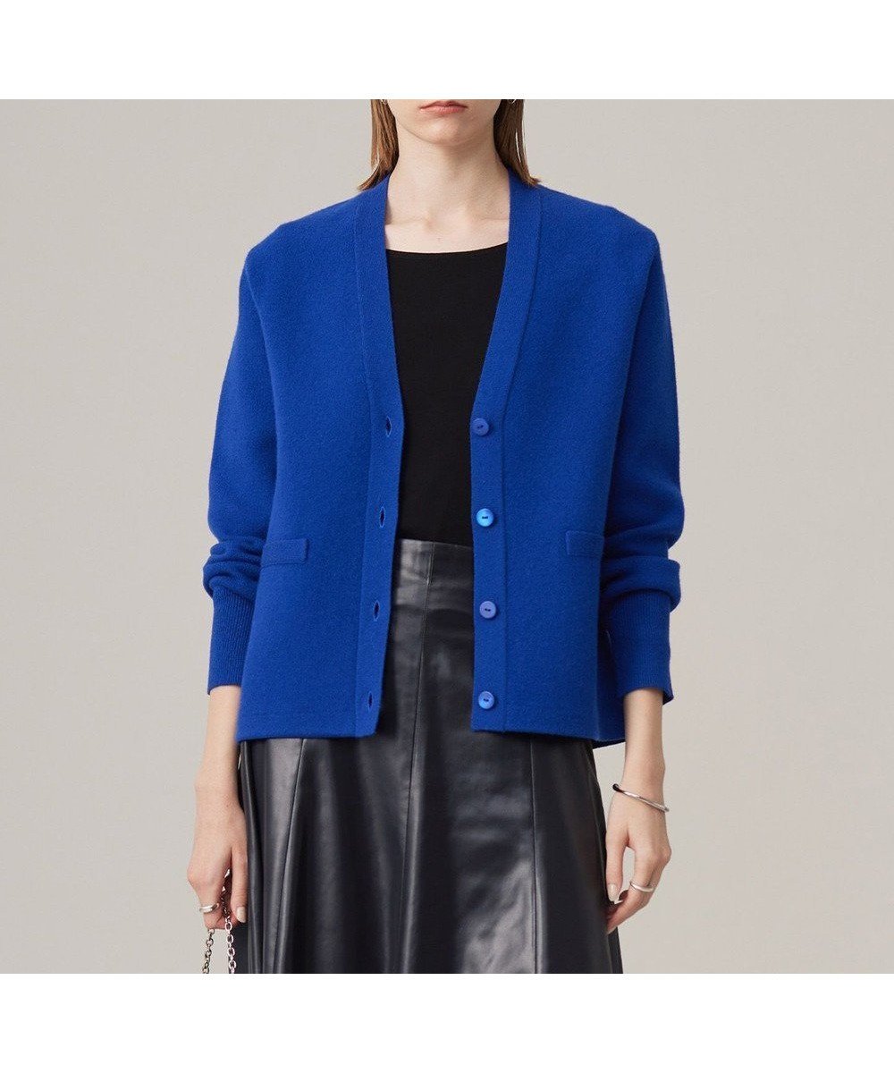 【アイシービー/iCB】の【洗える】ソフトカシミヤミックス Vネックニットカーディガン インテリア・キッズ・メンズ・レディースファッション・服の通販 founy(ファニー) ファッション Fashion レディースファッション Fashion for Women トップス・カットソー Cut & Sew Tops ニット Knit Tops & Sweaters カーディガン・羽織り Layered Style Cardigans Vネックトップス V-Neck Tops / V-Cut Neckline Shirts インナー Innerwear 洗える Machine Washable カーディガン Cardigan, Knitwear ストレート Straight, Straight Cut ストール Stole, Wrap ダブル Double, Double-Breasted ハイネック High Neck, Mock Neck バランス Balance, Style Balance ベスト Vest, Waistcoat ポケット Pocket, Pocket Detail A/W・秋冬 Autumn/Winter おすすめ Recommended / Our Picks 2024年 2024 エレガント 上品 Elegant 2024-2025秋冬・A/W Autumn/Winter 2024–25 AW24–25 ロイヤルブルー系|ID: prp329100004161459 ipo3291000000033710736