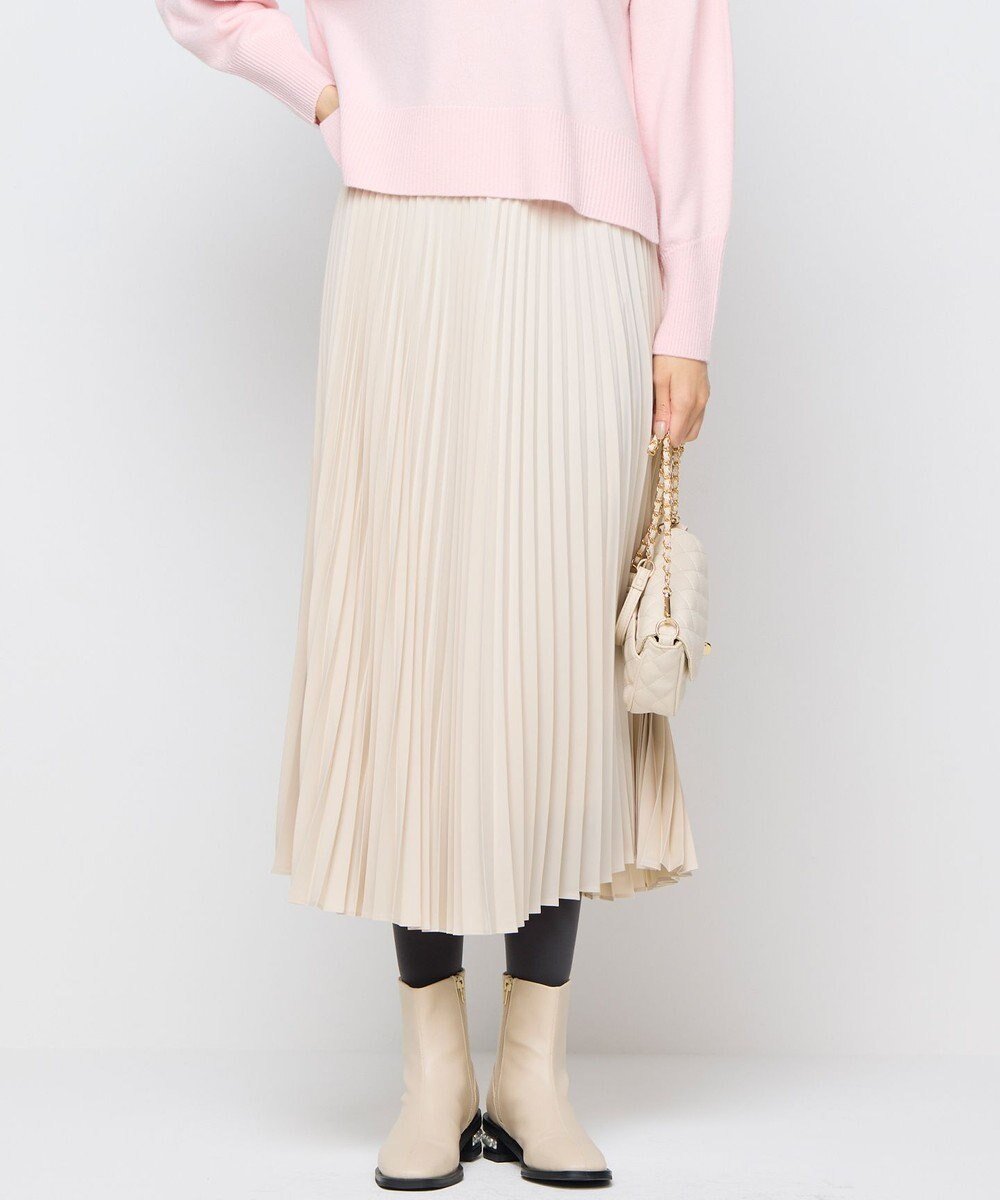 【組曲/KUMIKYOKU】のレザーライクサテン プリーツスカート インテリア・キッズ・メンズ・レディースファッション・服の通販 founy(ファニー) 　ファッション　Fashion　レディースファッション　Fashion for Women　スカート　Skirts　プリーツスカート / 上品フェミニンスタイル　Pleated Skirts　コンパクト　Compact, Small Size　サテン　Satin, Glossy Fabric　プリーツ　Pleats, Pleated　A/W・秋冬　Autumn/Winter　S/S・春夏　SS, Spring/Summer, Warm Season　夏　Summer　アイボリー系|ID: prp329100004166040 ipo3291000000035617896