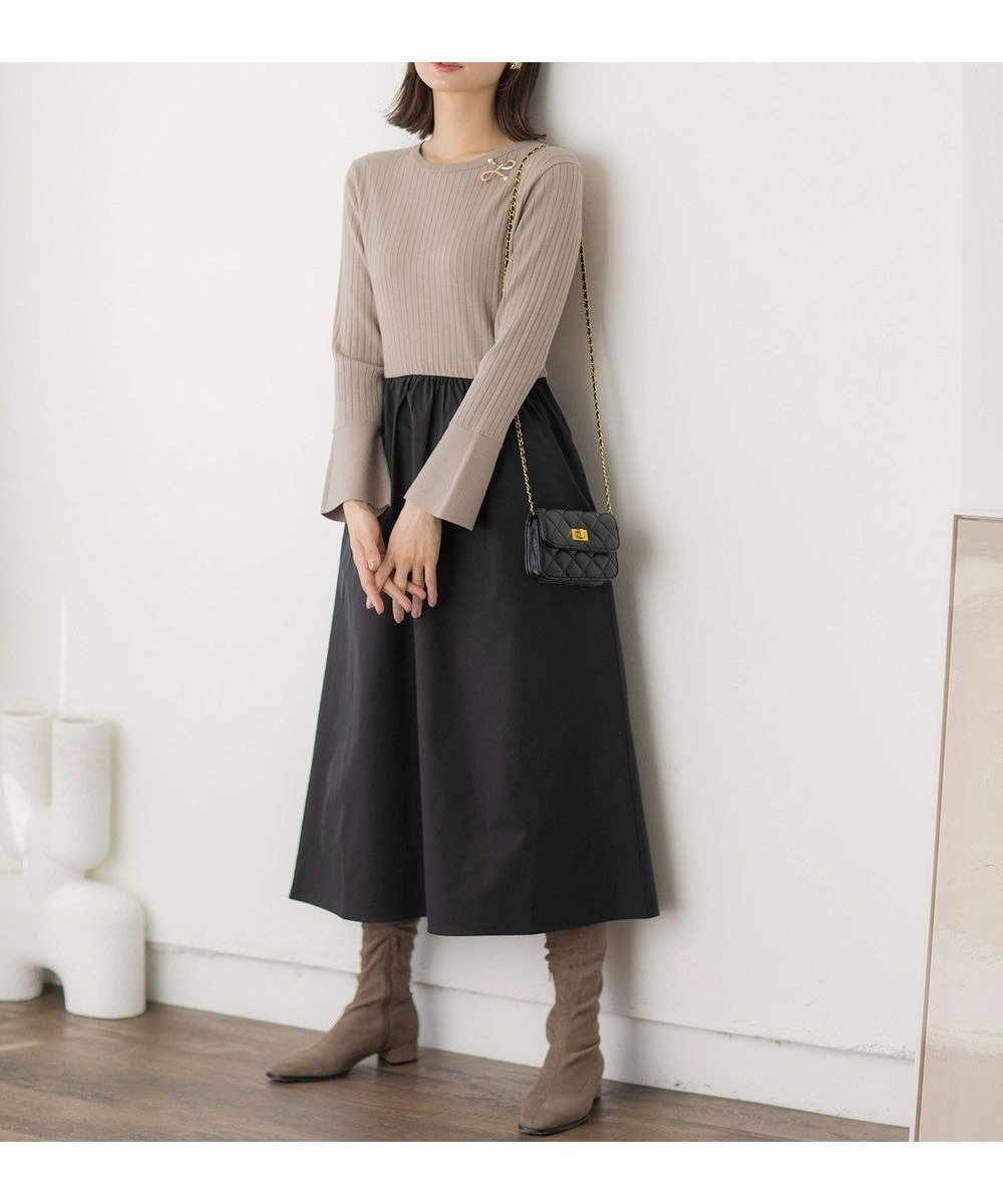 【組曲/KUMIKYOKU】の【WEB限定】リブニットコンビワンピース インテリア・キッズ・メンズ・レディースファッション・服の通販 founy(ファニー) 　ファッション　Fashion　レディースファッション　WOMEN　ワンピース　Dress　シンプル　Simple　ストレッチ　Stretch　スリーブ　Sleeve　タフタ　Taffeta　ドッキング　Docking　パール　Pearl　フィット　Fit　フレア　Flare　A/W・秋冬　Aw・Autumn/Winter・Fw・Fall-Winter　エレガント 上品　Elegant　モカブラウン×ブラック系|ID: prp329100004199464 ipo3291000000031930150