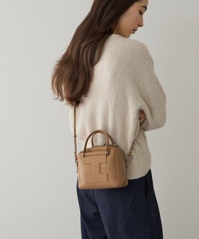 【イアクッチ/IACUCCI】のクポーラ ALCE 人気、トレンドファッション・服の通販 founy(ファニー) ファッション Fashion レディースファッション WOMEN バッグ Bag クラッチ Clutch 人気 Popularity フォルム Form フォーマル Formal ラップ Wrap NEW・新作・新着・新入荷 New Arrivals |ID:prp329100004199838