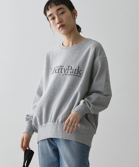 【アメリカンホリック/AMERICAN HOLIC】のLiberty Park刺繍スウェット2 人気、トレンドファッション・服の通販 founy(ファニー) ファッション Fashion レディースファッション WOMEN トップス・カットソー Tops/Tshirt シャツ/ブラウス Shirts/Blouses パーカ Sweats ロング / Tシャツ T-Shirts スウェット Sweat カットソー Cut and Sewn NEW・新作・新着・新入荷 New Arrivals A/W・秋冬 Aw・Autumn/Winter・Fw・Fall-Winter おすすめ Recommend カットソー Cut And Sew ギャザー Gather スウェット Sweat バルーン Balloon フォルム Form フロント Front リラックス Relax |ID:prp329100004205435