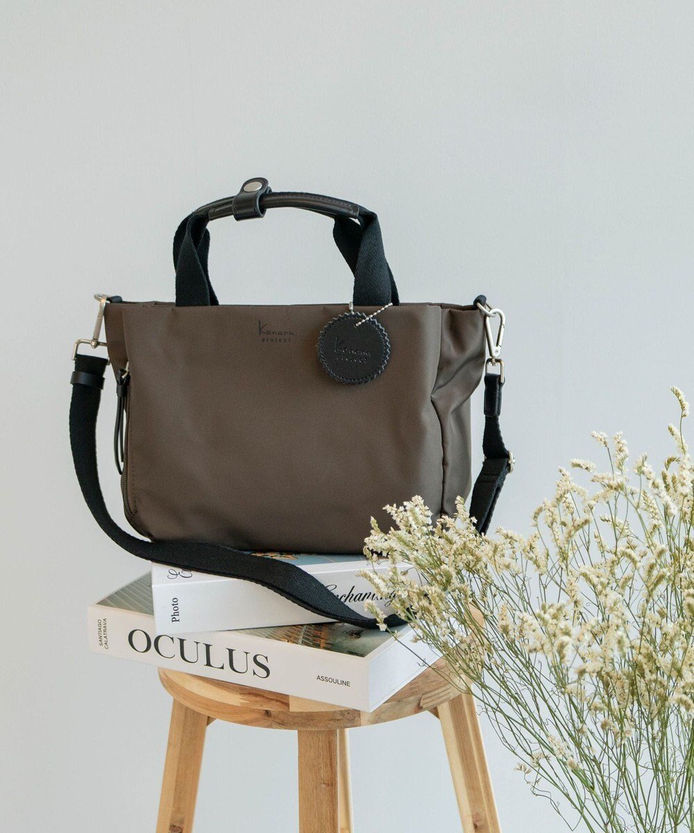【エースバッグズアンドラゲッジ/ACE BAGS & LUGGAGE】のKanana project collection DYLサリール2 2WAY ショルダーバッグ 35951 カナナ プロジェクト インテリア・キッズ・メンズ・レディースファッション・服の通販 founy(ファニー) 　ファッション　Fashion　レディースファッション　Fashion for Women　コンパクト　Compact, Small Size　傘　Umbrella, Parasol　シャンブレー　Chambray, Denim-Like Fabric　ショルダー　Shoulder, Shoulder Strap　トレンド　Trend, Trending Now　フロント　Front, Front Design　ポケット　Pocket, Pocket Detail　メッシュ　Mesh, Net Fabric　再入荷　Restock / Back in Stock　旅行　Travel　スマホショルダーバッグ　Smartphone Shoulder Bag　カーキブラウン|ID: prp329100004213996 ipo3291000000032663637